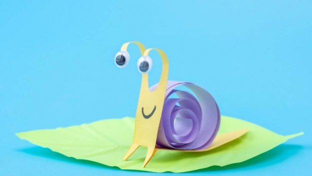 How to Make a Paper Snail – Moving Toys for Kids