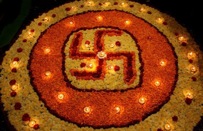 Swastika Rangoli With Flowers & Diyas Ideas To Make Your Diwali Special