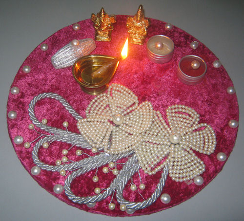 decorative-thali-for-diwali-puja Diwali Thali Decoration