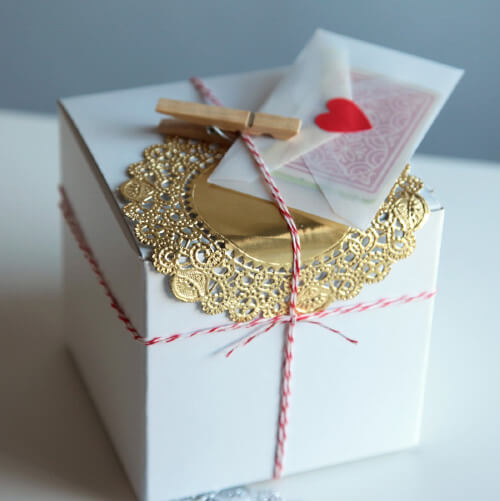 Awesome White Gift Wrapping Idea Ideas To Make Your Diwali Special
