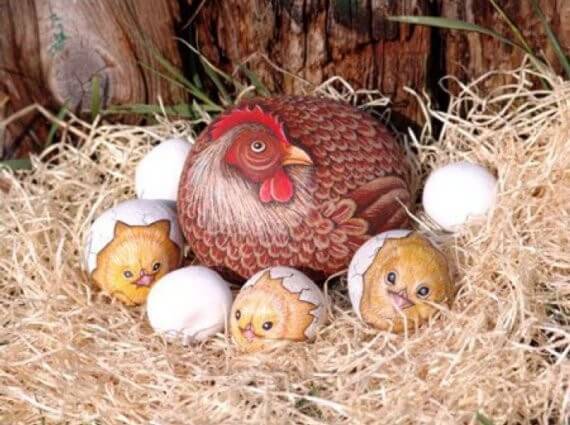 Beautifully painted hen and the eggs and chicks Decorative Stones Decorative Stones & Gravel, Paint Craft Ideas