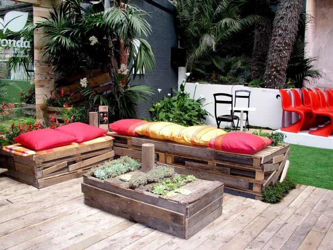 recycled-pallet-projects-52
