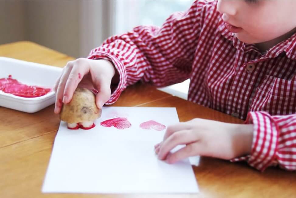 Valentine-Day-Potato-Heart-Stamps 30+ Easy Valentine's Day Crafts for Kids