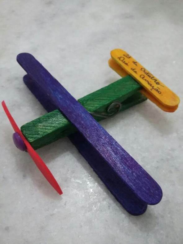 DIY-Wooden-ClothesPins-Craft-k4Craft-15+ Wooden Clothespin Crafts, Activities & Ideas