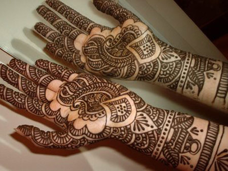 Beautiful Arabic Mehndi Designs: Full Hands and Feet
