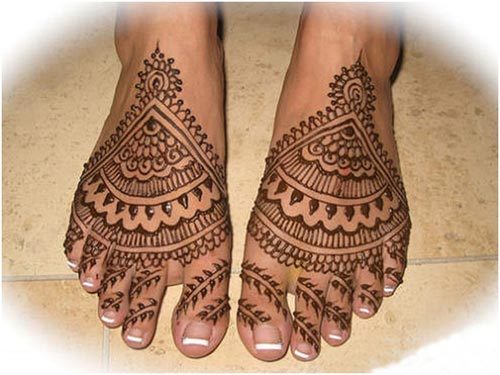 Beautiful Arabic Mehndi Designs: Full Hands and Feet