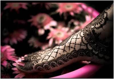 Beautiful Arabic Mehndi Designs: Full Hands and Feet