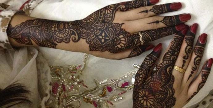 Beautiful Arabic Mehndi Designs: Full Hands and Feet