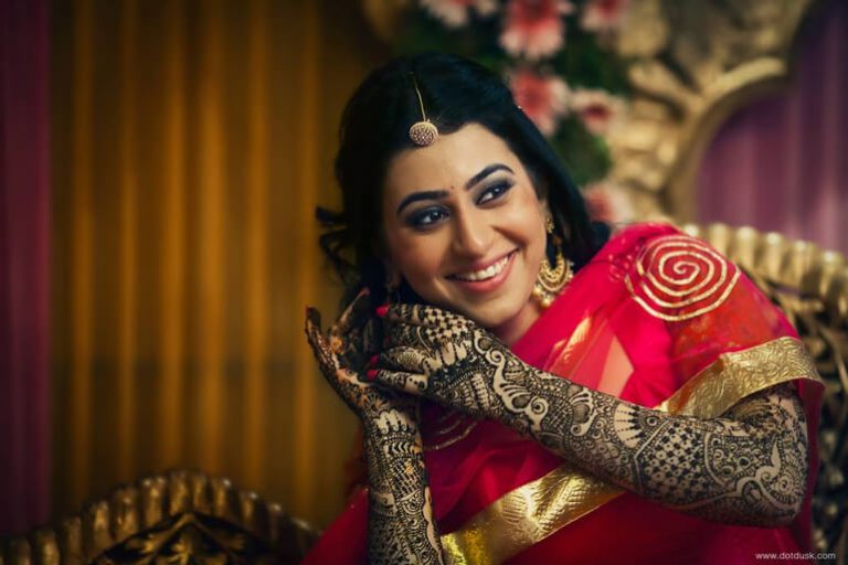 20+ Stylish Mehndi Designs for Hand & Legs - K4 Craft