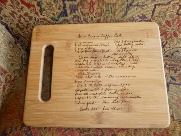 A Family Recipe-Etched Cutting Board Cheap And Easy Last-Minute DIY Gifts Ideas