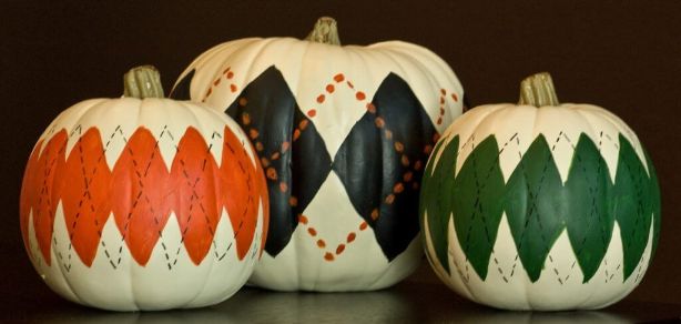 Craft patterns on pumpkin