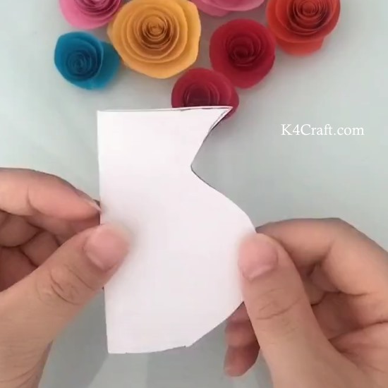 Cutting out the vase shape